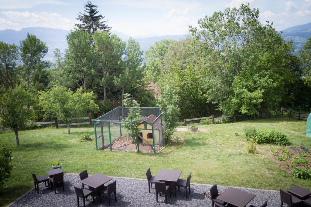 Hotel Le Bonheur dans le Pré Lucinges Exterior foto